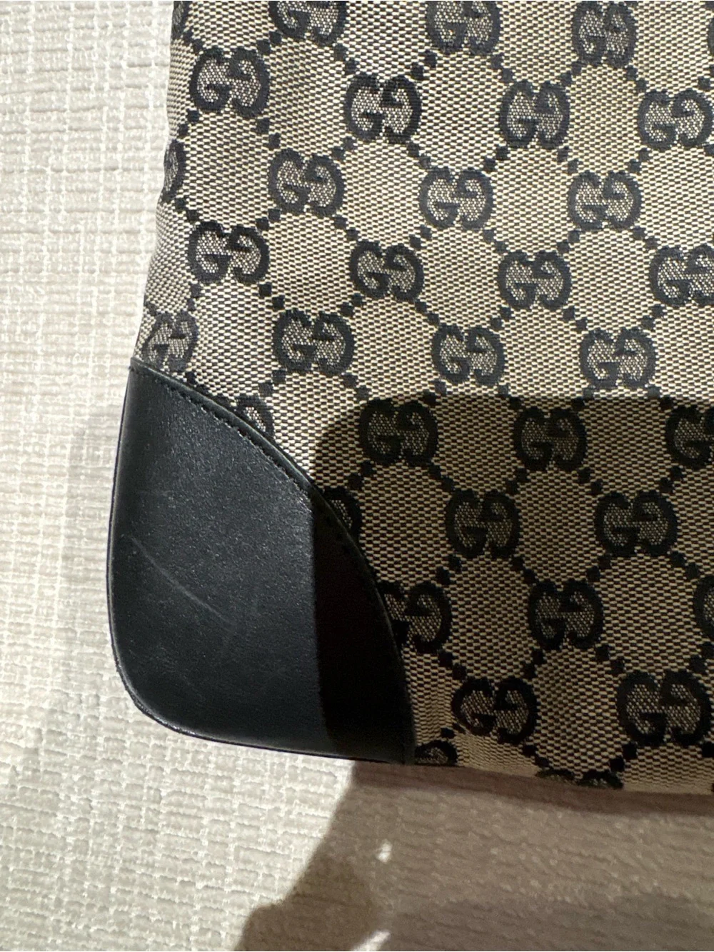 Gucci pre loved
